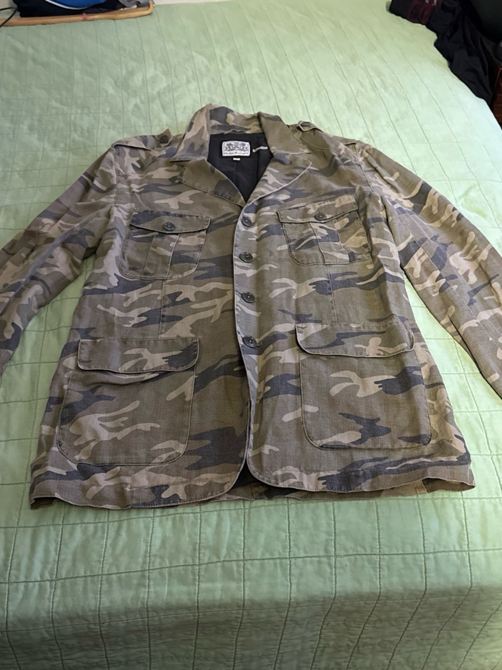 Juicy Couture Men's Olive & Tan Camo Field Jacket